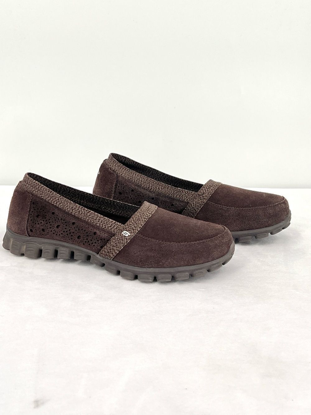 Skechers EZ Flex Chocolate Brown Suede Perforated Slip On Loafers 8.5